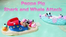 ❤ Peppa Pig SHARK ATTACK!!! ❤ Peppa Pig Family Boat Vacation Killer Whale and Sharks Pool