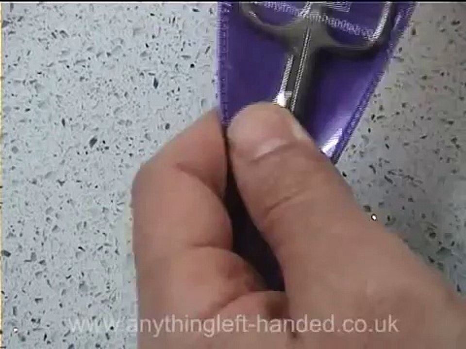 left-handed nail scissors to cut nails on your right hand