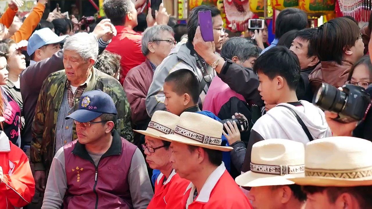 學生記錄2015年三峽祖師廟初六迎神豬