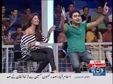Shahid Afridi badly insult Mathira in Live Show