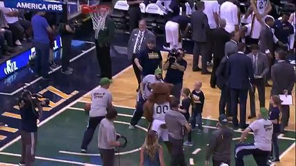 Solider Surprises Family at Utah Jazz Game