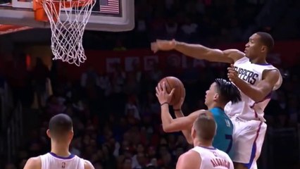 Ce joueur de NBA se fait frapper !! Pires fautes sur Jeremy Lin