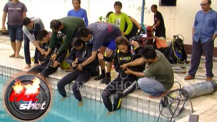 Eza - Nadya - Dinda Kirana Melakukan Adegan Diving di Kolam Renang - Hot Shot 08 April 2016