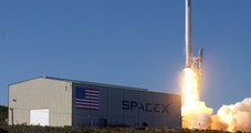 Elon Musk ve Ekibi Bu Kez Başardı! Falcon 9 Roketi İlk Kez Okyanusa İndi