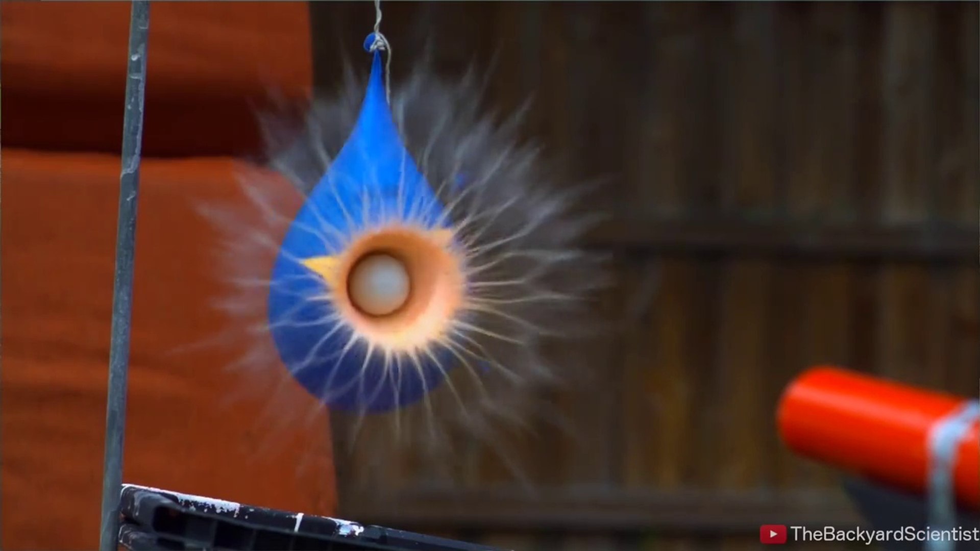 Explosions de ballons en super ralenti ! Slow Motion - Vidéo Dailymotion