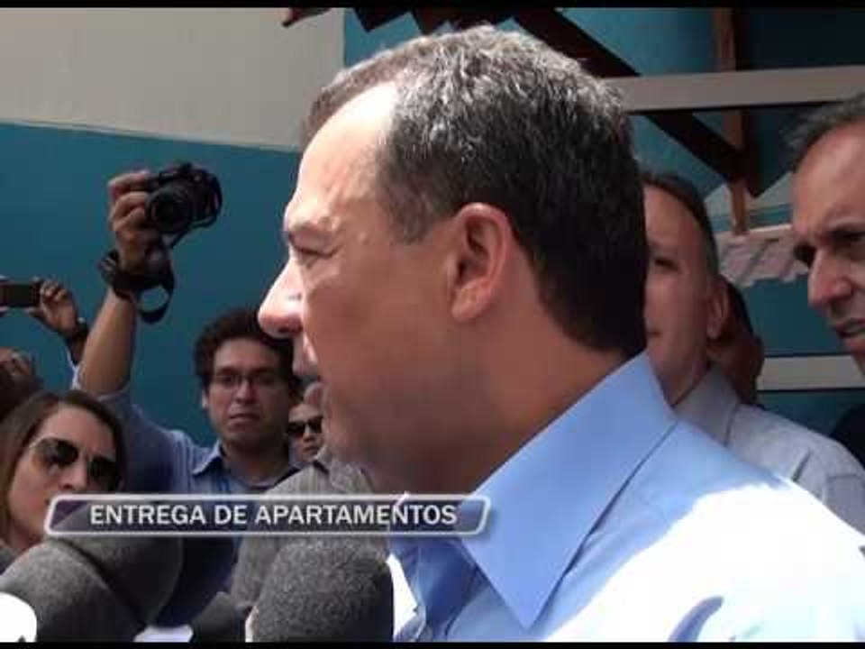 20-12-2013 - ENTREGA DE APARTAMENTOS- ZOOM TV JORNAL