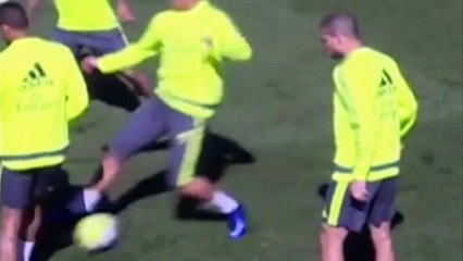 Ronaldo bacak arası yiyince...