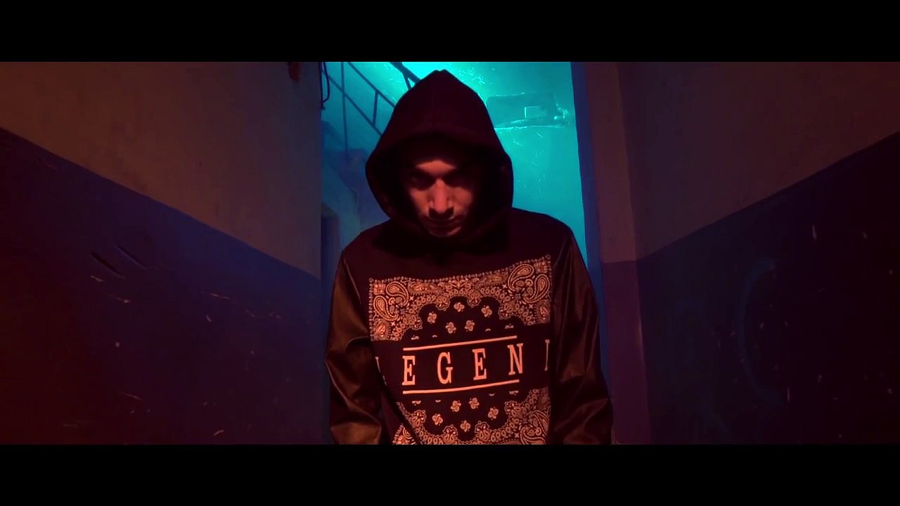 Xir feat. Sansar Salvo, Şebnem Keskin, Heja - Korkma