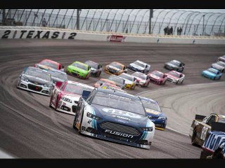 Subscribe Duck Commander 500 Race Online