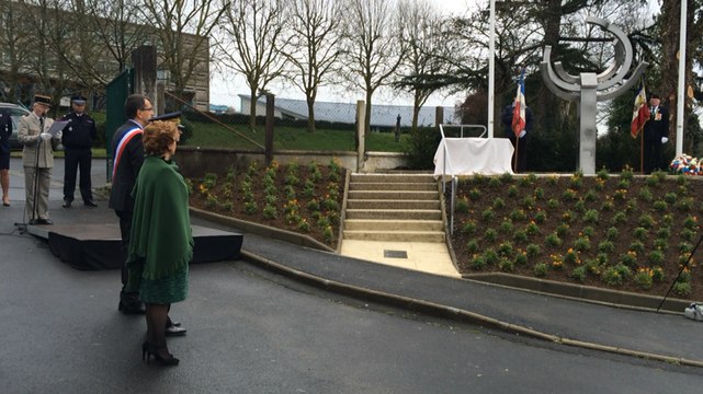 Inauguration de la nouvelle stèle commémorant l'hôpital irlandais