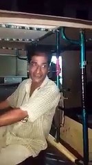 Pakistan great talent - Rakshw driver singing in amazing voice