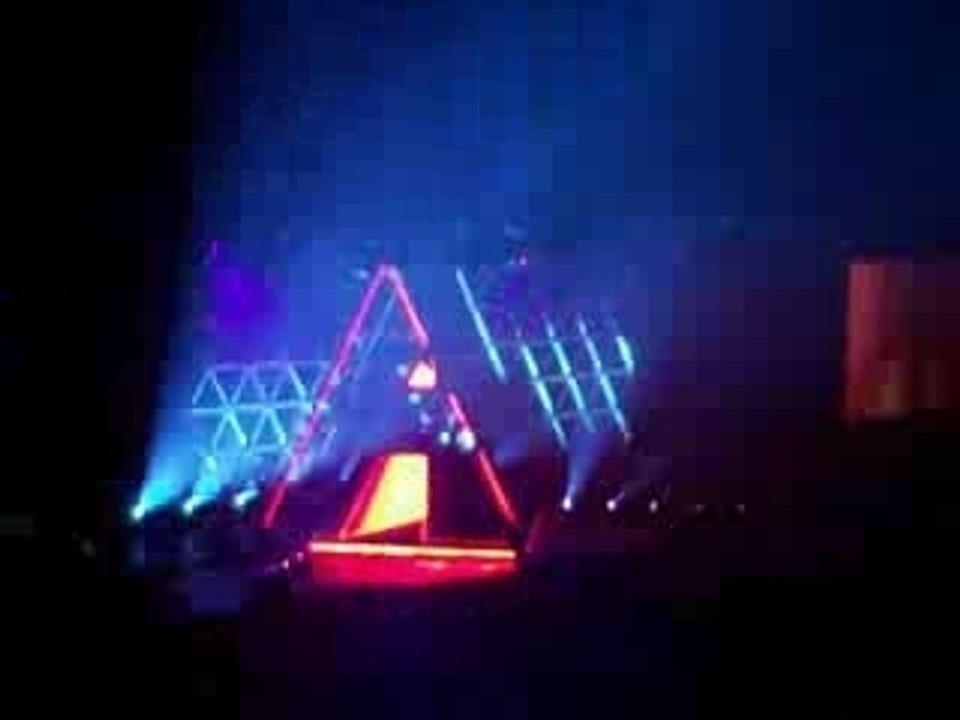 Daft punk rollin' & scratchin' paris bercy 140607