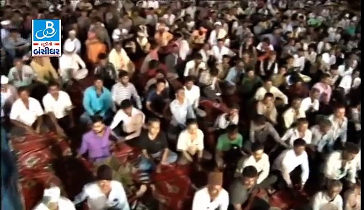 gujarati live music show dayro 2016 by umesh barot 35