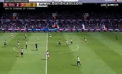 Mesut Ozil Big Chance in 2nd Half - West Ham 2-2 Arsenal 09-04-2016