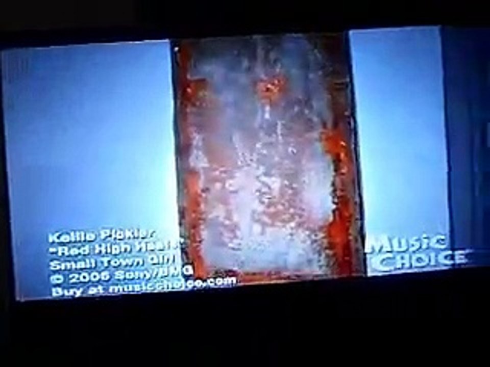 Kellie Pickler: Red High Heels