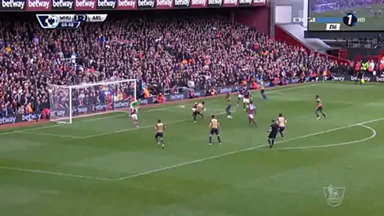 Goal Laurent Koscielny - West Ham United 3-3 Arsenal (09.04.2016)