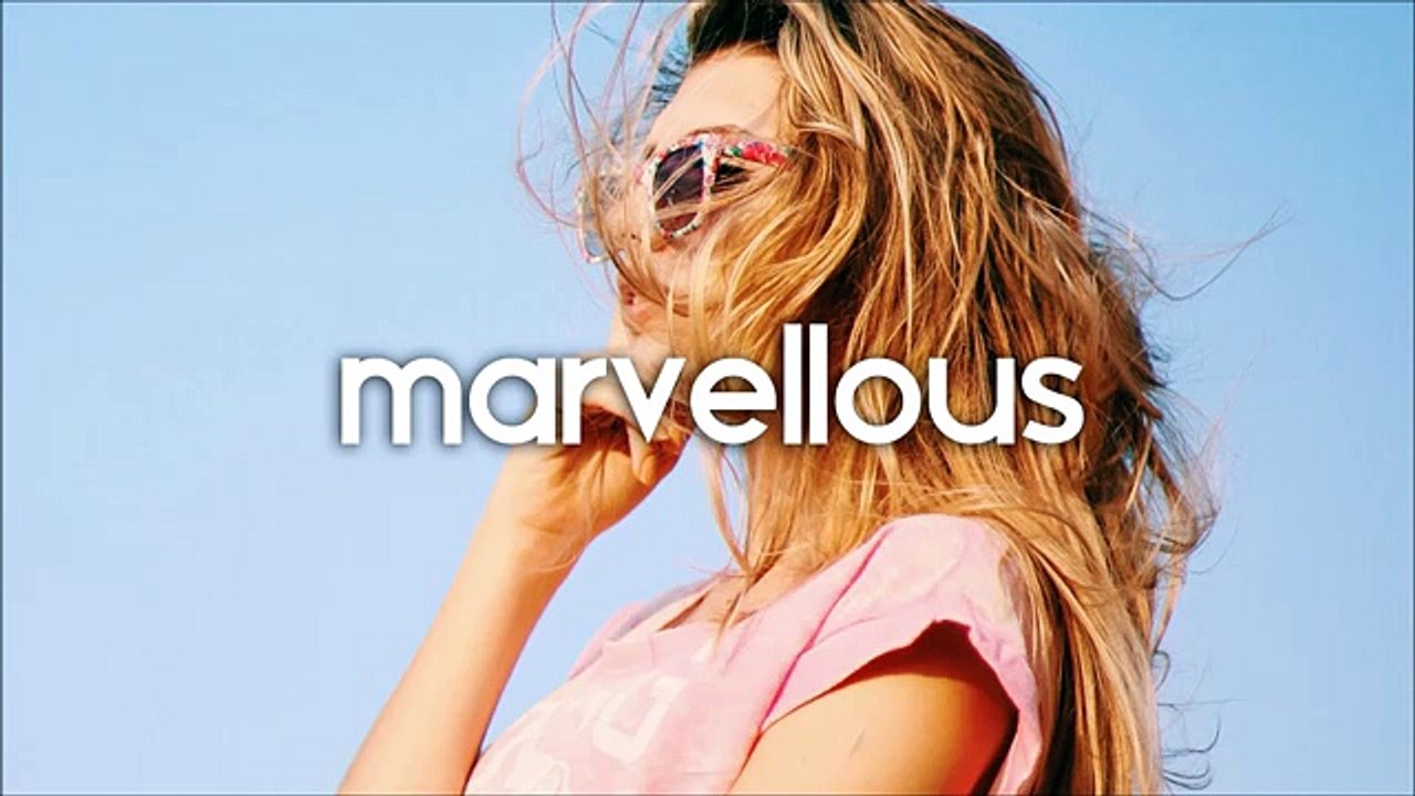 Mau Kilauea - Toca's Miracle (feat. Sheena McHugh)