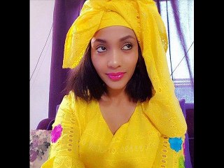 ADJA DIALLO ENERVEE contre les journalistes