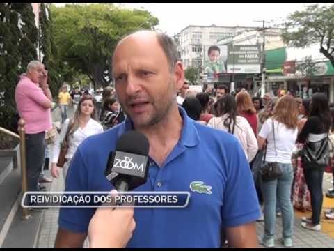 05-11-2013 - REIVINDICAÇÃO DOS PROFESSORES - ZOOM TV JORNAL