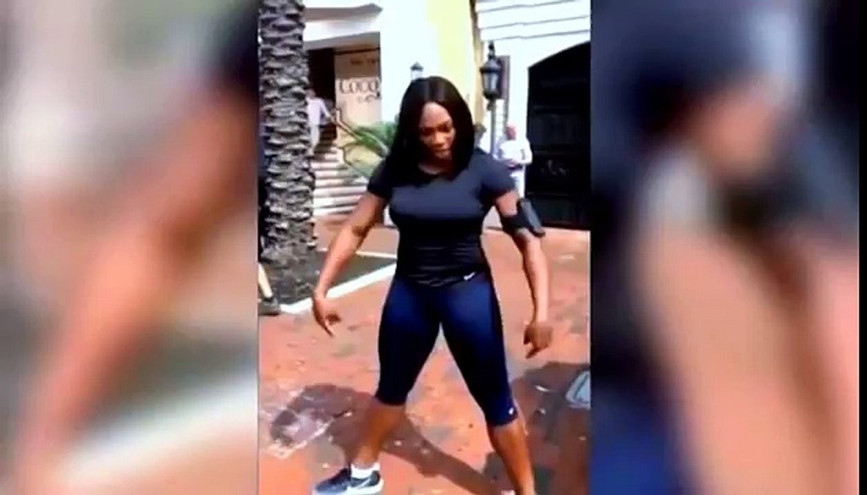 Serena Williams Twerking