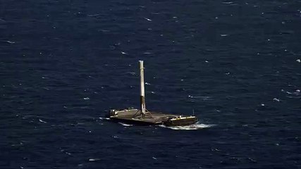 Falcon 9 first stage landing on droneship