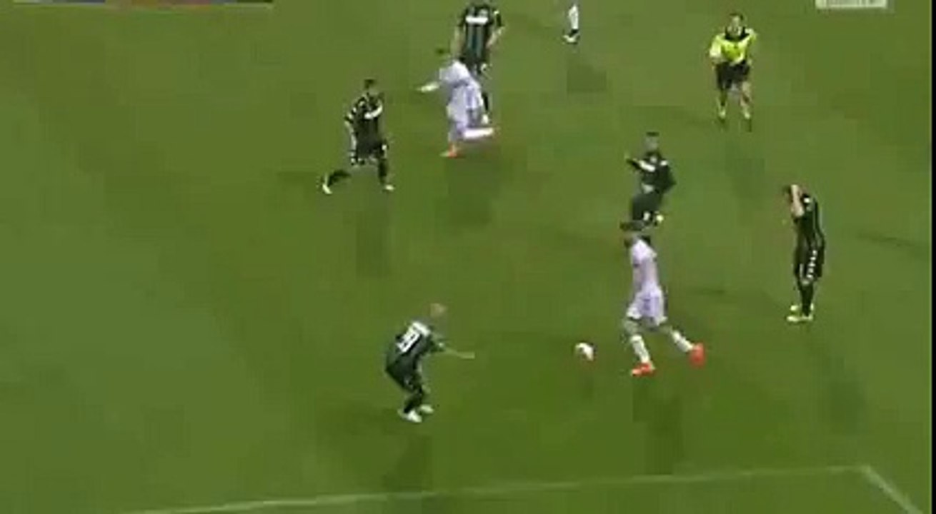 Sassuolo vs Genoa 0-1 Blerim Dzemaili Goal   Serie A 09-04-2016 HD