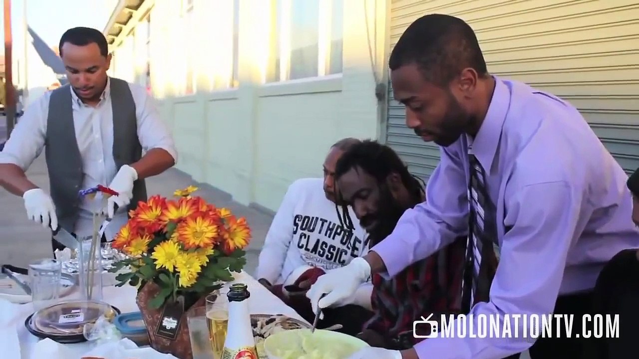 Having a Dinner with Homeless People - Thanksgiving