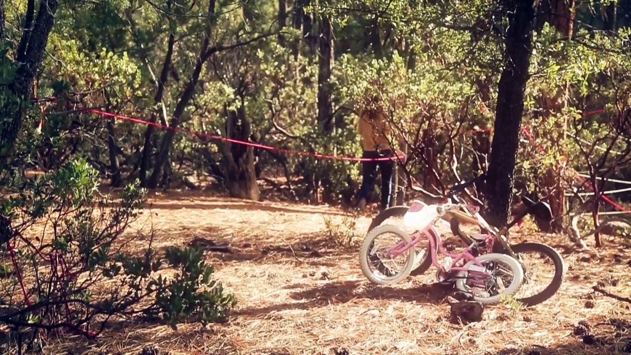 Somewhere Only We Know - Keane (cello-bass cover) - Simply Three