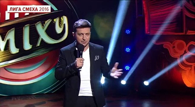Начало второй игры второго сезона Лига Смеха 2016