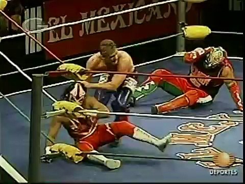 AAA-SinLimite 2009-04-02 Las Vegas 02 Crazy Boy & Super Fly vs. Jack Evans & Teddy Hart