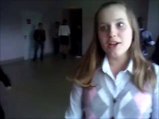 Женя Пропускова на перемене