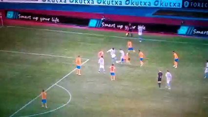 هدف ريال سوسيداد على برشلونة 9-4-2016  but du real sociedad vs Barcelone