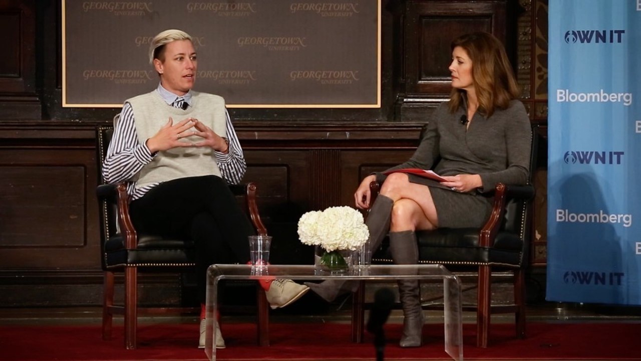 Abby Wambach 'owns' her DUI