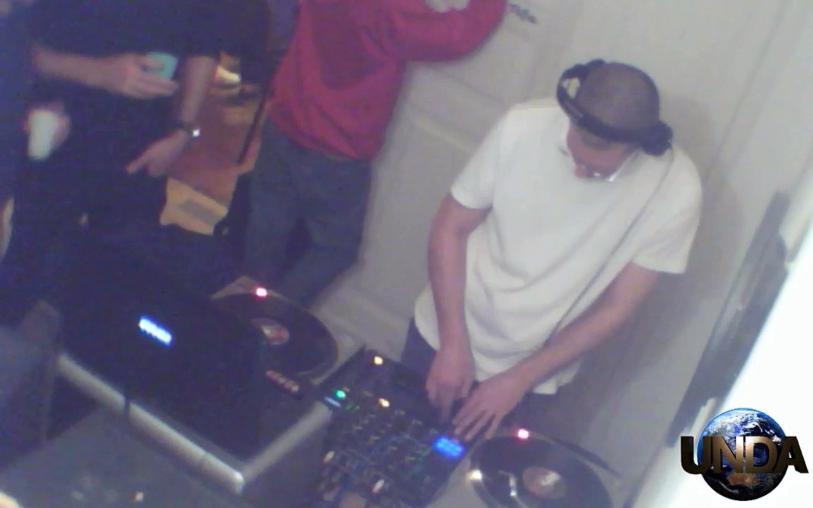 UNDA LiveStream (2)