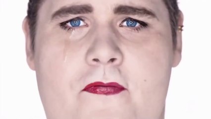 BYE BYE 2013 - Wrecking Ball Parodie - Tous droits réservés à ICI Radio-Canada