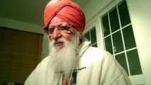 Punjabi - Christ Amar Dev Ji Says spiritually blind Disciples do not know Him whilst the twice-born Munnmukh think God