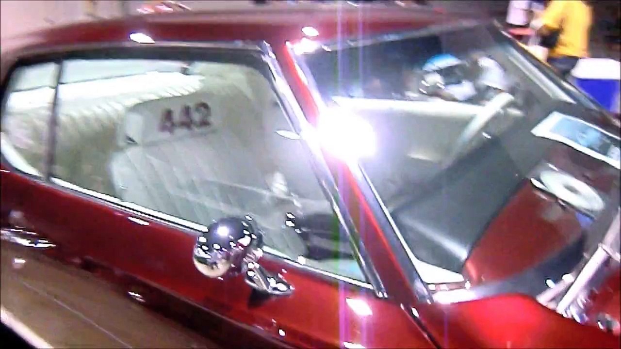 V103, Car n Bike Show 2012, ATL,Ga...442 Cutlas...