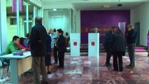 BEN BLUSHI NUK VOTON NE REFERENDUM, “PROCESI U MANIPULUA,STATUTI U SHKEL” LAJM mpg