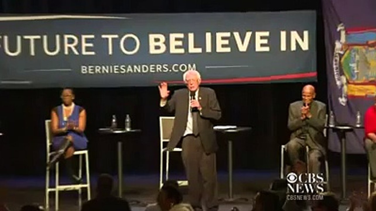Sanders heckled about Jewish faith at New York rally