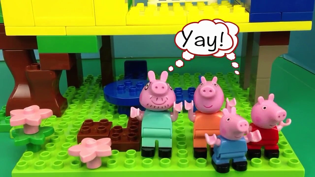 Peppa Pig Blocks Mega Treehouse Playground Construction Set + Duplo Lego Spiderman Stop Motion