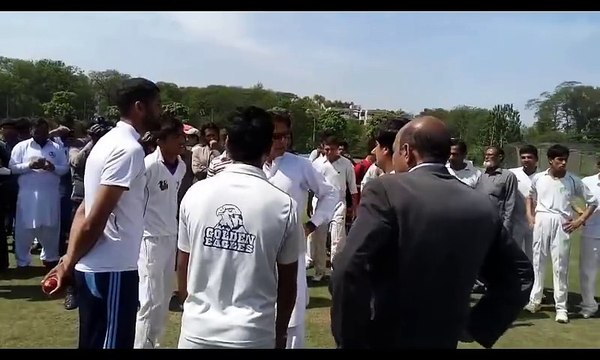 Imran Khan Hunts For Fast Bowlers In Islamabad