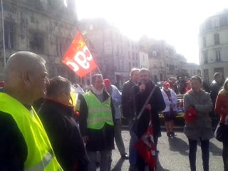 MANIFESTATION CONTRE LA LOI EL KHOMRI ! . . .09/04/2016 Compiègne.