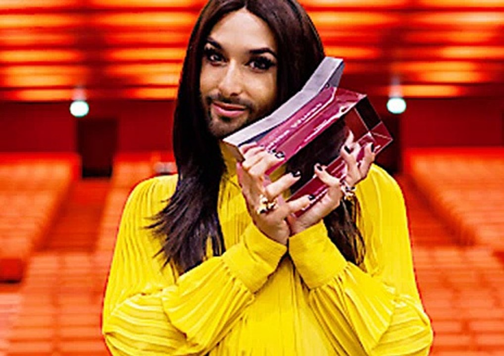 Conchita im 'Cafè von Radio Salzburg' - Radio Interview