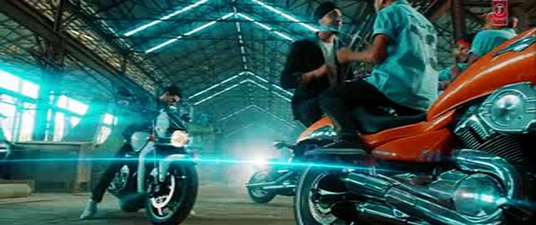 GF BF VIDEO SONG | Sooraj Pancholi, Jacqueline Fernandez ft. Gurinder Seagal