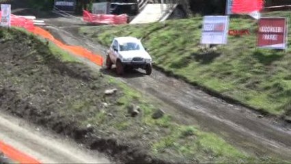 Off-Road Şampiyonası Heyecanı