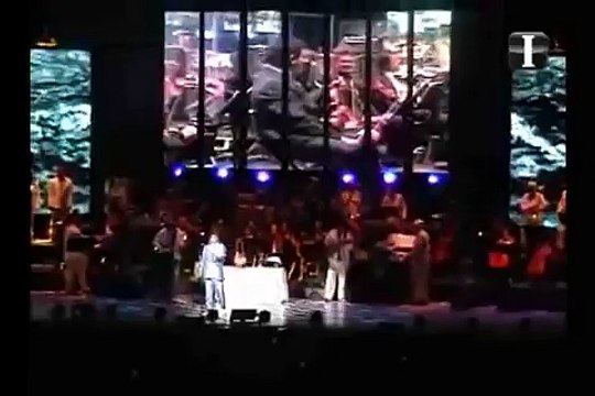 JUAN GABRIEL FUE UN PLACER CONOCERTE 2009