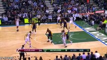 Jabari Parker shows Moose how its done