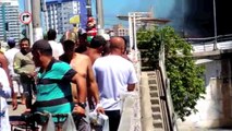Lancha pega fogo e assusta moradores de Guarapari
