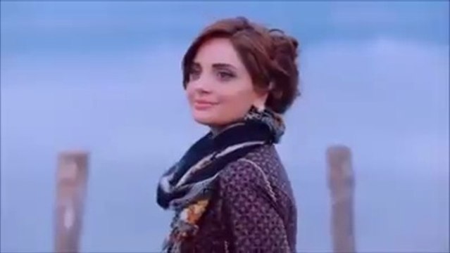 Armeena Rana Khan Mash up of Janaan and (Nishat Linen) Nisha Fabrics and Home Fashion Nisha