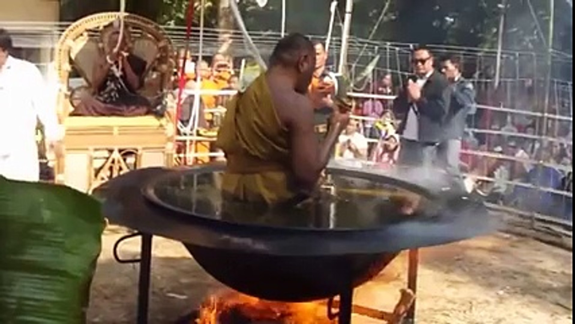 ⁣Monk meditation